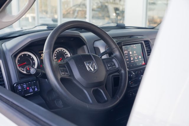 2015 Ram 3500 Tradesman CREW CAB SRW 4X4 / CLEAN CARFAX | Austin, TX | Rocky Mountain Truck Stop Austin 2015 Ram 3500 Tradesman CREW CAB SRW 4X4 / CLEAN CARFAX | Austin, TX | Rocky Mountain Truck Stop Austin