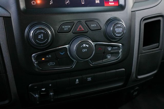 2015 Ram 3500 Tradesman CREW CAB SRW 4X4 / CLEAN CARFAX | Austin, TX | Rocky Mountain Truck Stop Austin