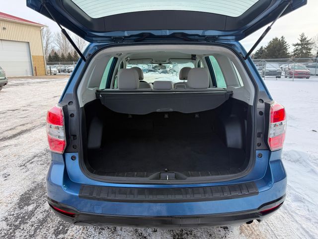 2015 Subaru Forester 2.5i