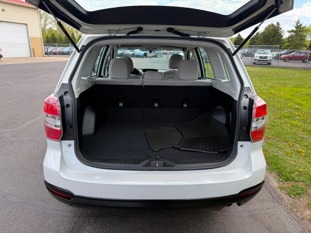2015 Subaru Forester 2.5i