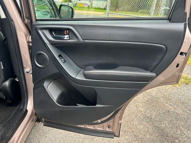 2015 Subaru Forester 2.5i Touring | New Brunswick, New Jersey | Brilliant Auto Sales