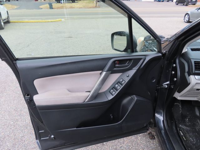 2015 Subaru Forester 2.5i  (Call for Availability)