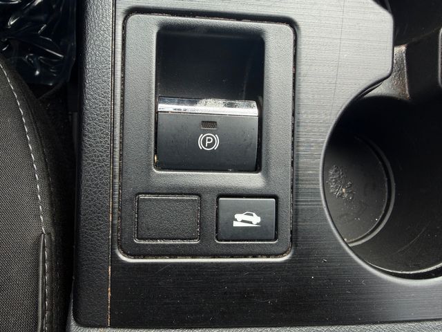 2015 Subaru Legacy 2.5i