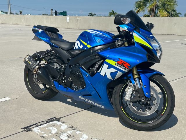 2015 Suzuki GSX-R 750 | Dania Beach, Florida | Top Gear Inc. 2015 Suzuki GSX-R 750 | Dania Beach, Florida | Top Gear Inc.
