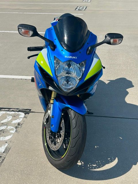 2015 Suzuki GSX-R 750 | Dania Beach, Florida | Top Gear Inc. 2015 Suzuki GSX-R 750 | Dania Beach, Florida | Top Gear Inc.