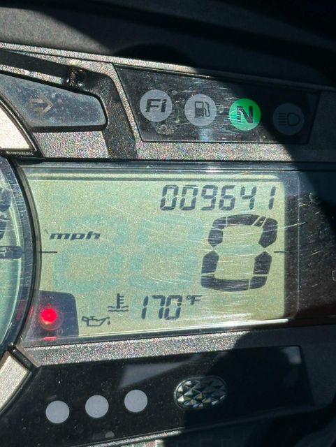 2015 Suzuki GSX-R 750 | Dania Beach, Florida | Top Gear Inc. 2015 Suzuki GSX-R 750 | Dania Beach, Florida | Top Gear Inc.