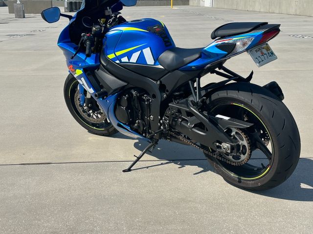 2015 Suzuki GSX-R 750 | Dania Beach, Florida | Top Gear Inc. 2015 Suzuki GSX-R 750 | Dania Beach, Florida | Top Gear Inc.