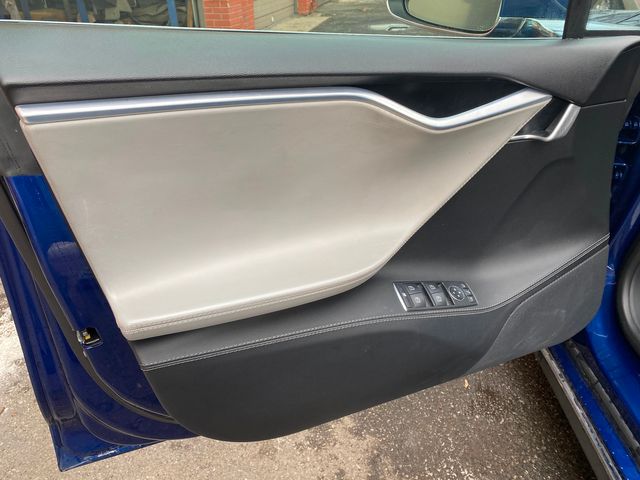 2015 Tesla Model S P85D | New Brunswick, New Jersey | Brilliant Auto Sales 2015 Tesla Model S P85D | New Brunswick, New Jersey | Brilliant Auto Sales