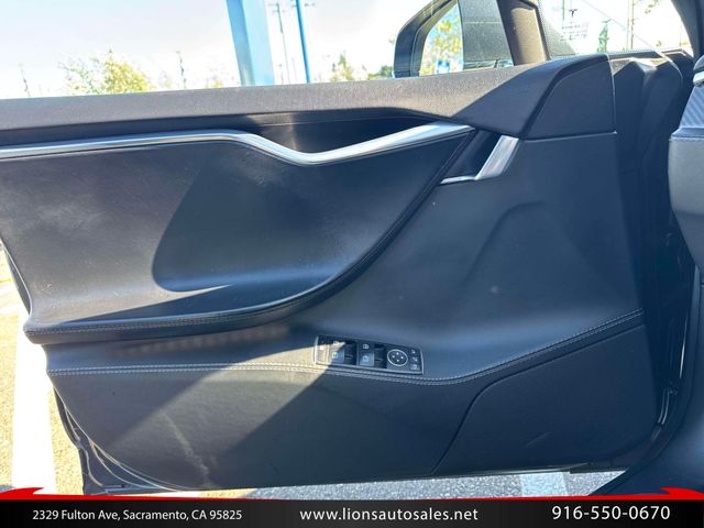 2015 Tesla Model S P85D