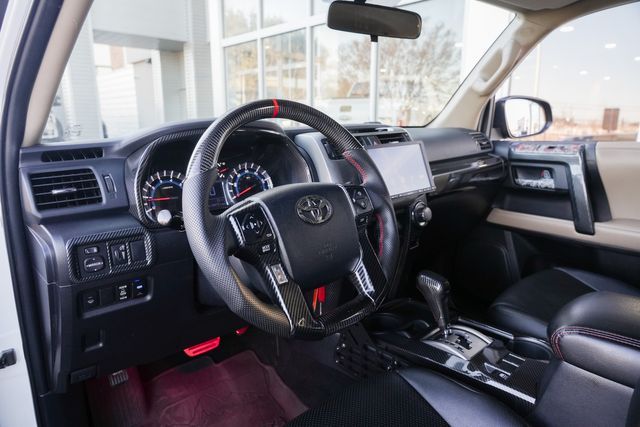 2015 Toyota 4Runner SR5 W/ UPGRADES / CLEAN CARFAX | Austin, TX | Rocky Mountain Truck Stop Austin 2015 Toyota 4Runner SR5 W/ UPGRADES / CLEAN CARFAX | Austin, TX | Rocky Mountain Truck Stop Austin