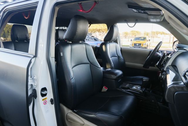 2015 Toyota 4Runner SR5 W/ UPGRADES / CLEAN CARFAX | Austin, TX | Rocky Mountain Truck Stop Austin