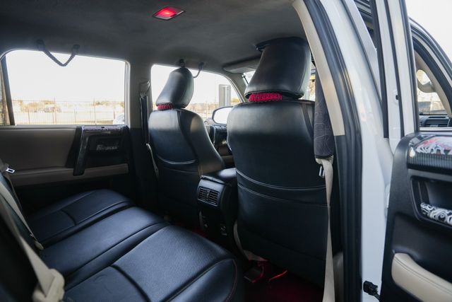 2015 Toyota 4Runner SR5 W/ UPGRADES / CLEAN CARFAX | Austin, TX | Rocky Mountain Truck Stop Austin 2015 Toyota 4Runner SR5 W/ UPGRADES / CLEAN CARFAX | Austin, TX | Rocky Mountain Truck Stop Austin