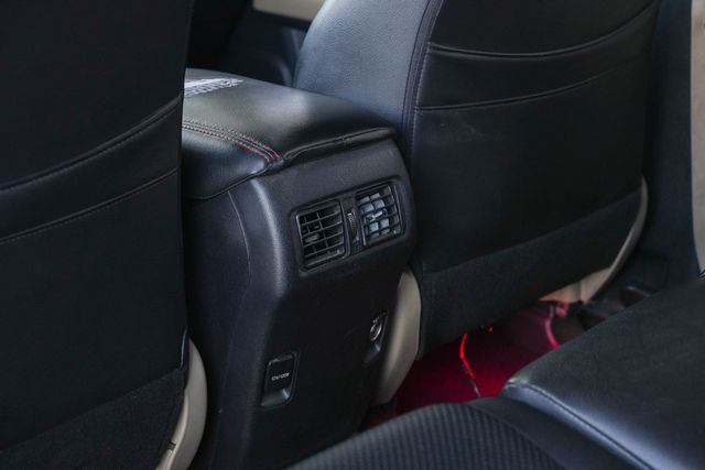 2015 Toyota 4Runner SR5 W/ UPGRADES / CLEAN CARFAX | Austin, TX | Rocky Mountain Truck Stop Austin