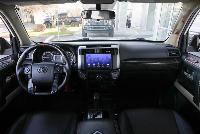 2015 Toyota 4Runner SR5 W/ UPGRADES / CLEAN CARFAX | Austin, TX | Rocky Mountain Truck Stop Austin