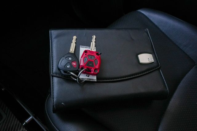 2015 Toyota 4Runner SR5 W/ UPGRADES / CLEAN CARFAX | Austin, TX | Rocky Mountain Truck Stop Austin 2015 Toyota 4Runner SR5 W/ UPGRADES / CLEAN CARFAX | Austin, TX | Rocky Mountain Truck Stop Austin