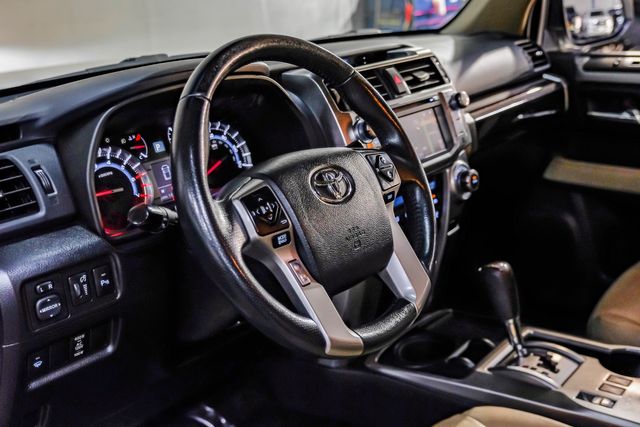 2015 Toyota 4Runner Limited BLIZZARD PEARL 3rd Row SUNROOF Roof Rack | Dallas, TX | East Dallas Diesel 2015 Toyota 4Runner Limited BLIZZARD PEARL 3rd Row SUNROOF Roof Rack | Dallas, TX | East Dallas Diesel