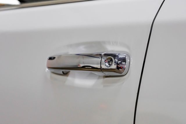 2015 Toyota 4Runner Limited BLIZZARD PEARL 3rd Row SUNROOF Roof Rack | Dallas, TX | East Dallas Diesel 2015 Toyota 4Runner Limited BLIZZARD PEARL 3rd Row SUNROOF Roof Rack | Dallas, TX | East Dallas Diesel