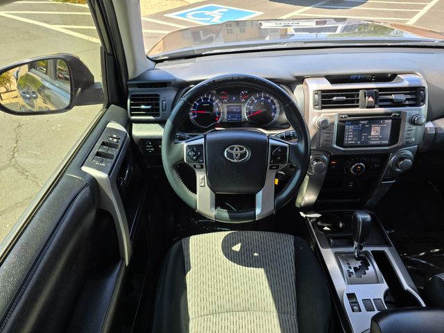2015 Toyota 4Runner SR5 2015 Toyota 4Runner SR5