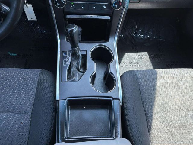 2015 Toyota Camry LE | Alpharetta, GA | Star Motors