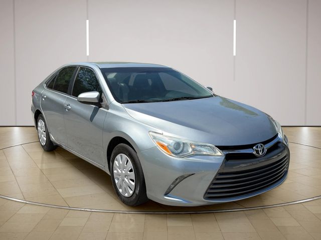 2015 Toyota Camry LE | Alpharetta, GA | Star Motors