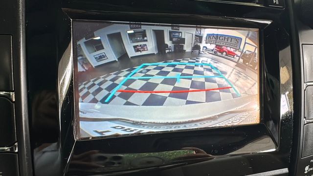 2015 Toyota Camry XLE Sedan 4D | Rome, GA | Knight's Car Store