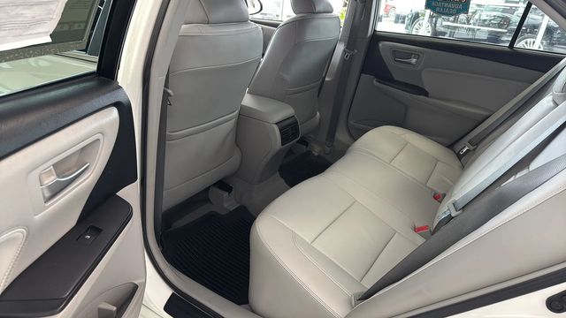 2015 Toyota Camry XLE Sedan 4D | Rome, GA | Knight's Car Store