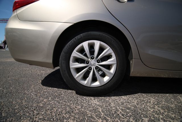 2015 Toyota Camry XLE SE LE XSE | San Antonio, TX | R&L Certified Auto Group 2015 Toyota Camry XLE SE LE XSE | San Antonio, TX | R&L Certified Auto Group