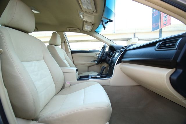 2015 Toyota Camry XLE  SE  LE  XSE | San Antonio, TX | R&amp;L Certified Auto Group