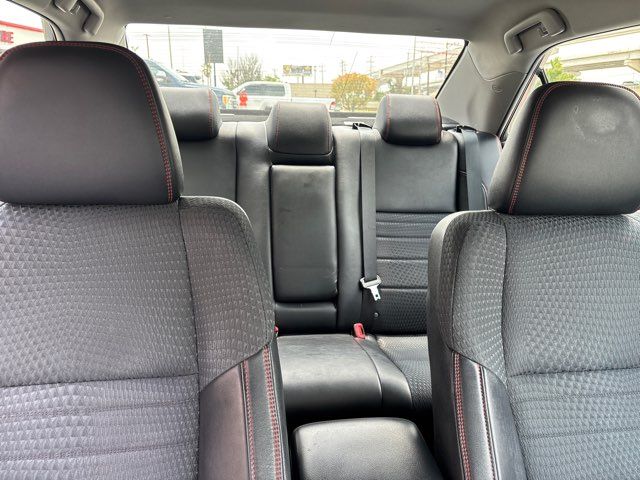 2015 Toyota Camry LE | San Antonio, TX | Clear Choice Automotive South