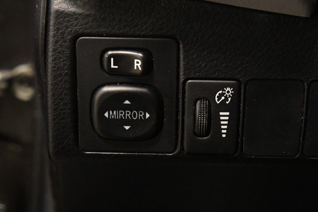 2015 Toyota Corolla LE | Branford, CT | Sound Auto Wholesalers