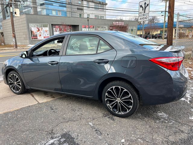 2015 Toyota Corolla S Plus