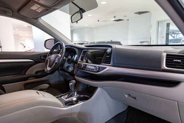 2015 Toyota Highlander LE Plus