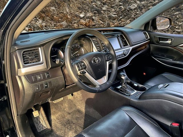 2015 Toyota Highlander Limited