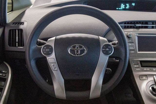 2015 Toyota Prius 2 hybrid