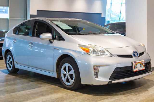2015 Toyota Prius 2 hybrid