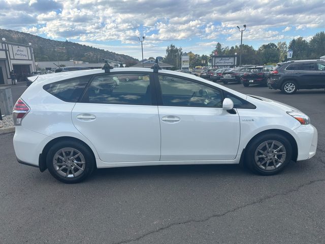 2015 Toyota Prius v Three | Ashland, OR | Ashland Motor Company 2015 Toyota Prius v Three | Ashland, OR | Ashland Motor Company