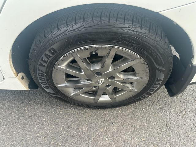 2015 Toyota Prius v Three | Ashland, OR | Ashland Motor Company 2015 Toyota Prius v Three | Ashland, OR | Ashland Motor Company