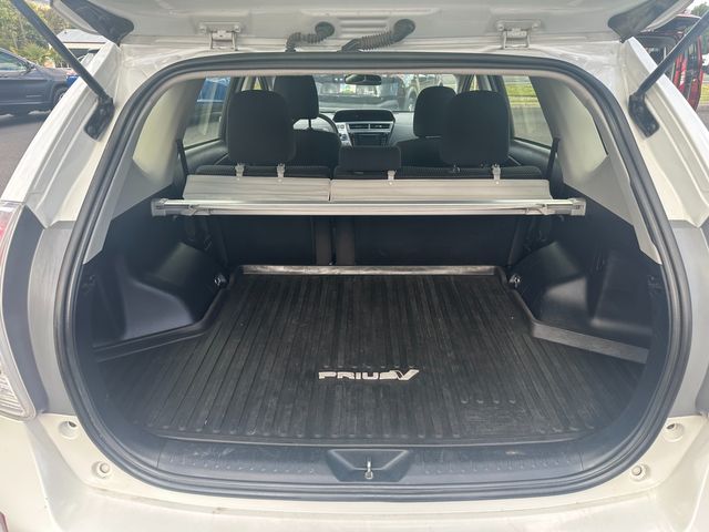 2015 Toyota Prius v Three | Ashland, OR | Ashland Motor Company 2015 Toyota Prius v Three | Ashland, OR | Ashland Motor Company