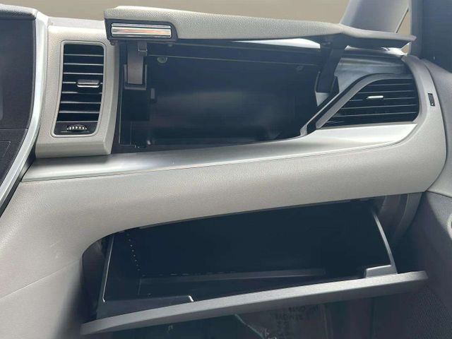 2015 Toyota Sienna LE 8-Passenger | Alpharetta, GA | Star Motors 2015 Toyota Sienna LE 8-Passenger | Alpharetta, GA | Star Motors