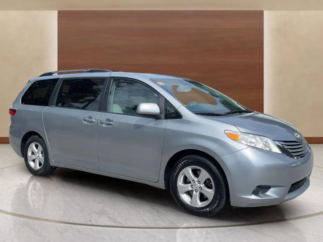 2015 Toyota Sienna LE 8-Passenger | Alpharetta, GA | Star Motors 2015 Toyota Sienna LE 8-Passenger | Alpharetta, GA | Star Motors