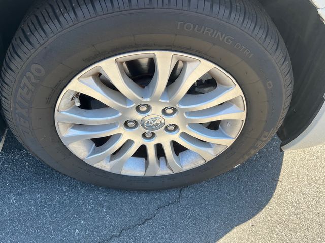 2015 Toyota Sienna XLE Premium 8-Passenger | Atlanta, Georgia | Anything Automotive