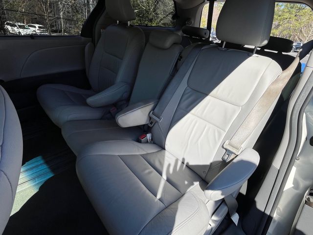2015 Toyota Sienna XLE Premium 8-Passenger | Atlanta, Georgia | Anything Automotive