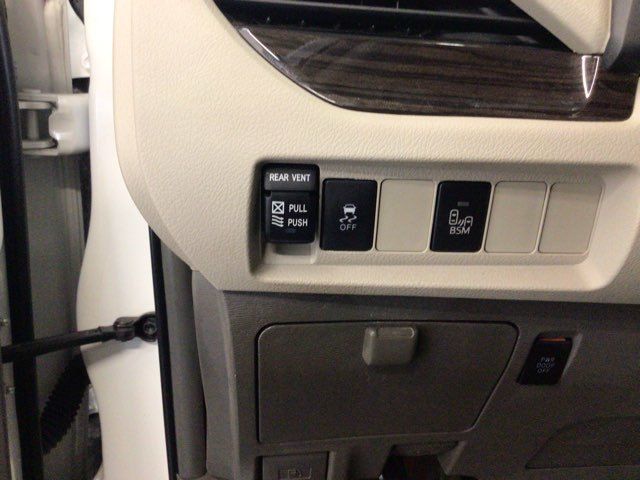 2015 Toyota Sienna XLE 8-Passenger