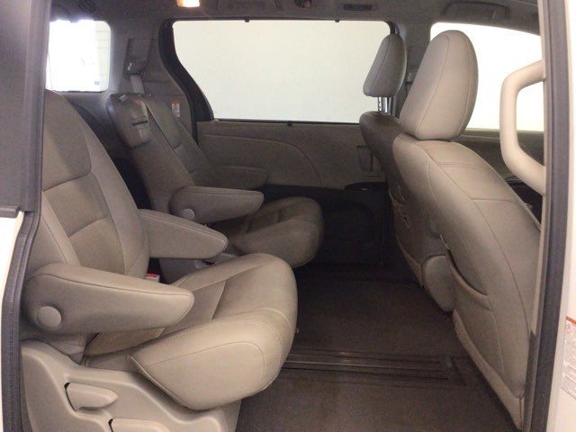 2015 Toyota Sienna XLE 8-Passenger