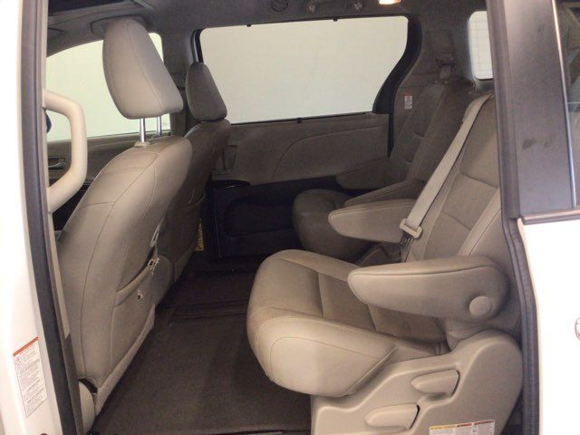 2015 Toyota Sienna XLE 8-Passenger