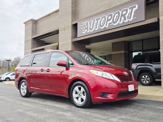 2015 Toyota Sienna LE 8-Passenger | Ellisville, MO | AutoPort