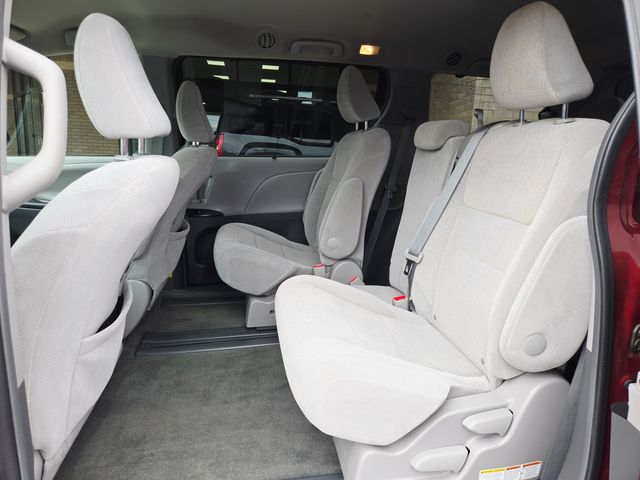 2015 Toyota Sienna LE 8-Passenger | Ellisville, MO | AutoPort 2015 Toyota Sienna LE 8-Passenger | Ellisville, MO | AutoPort