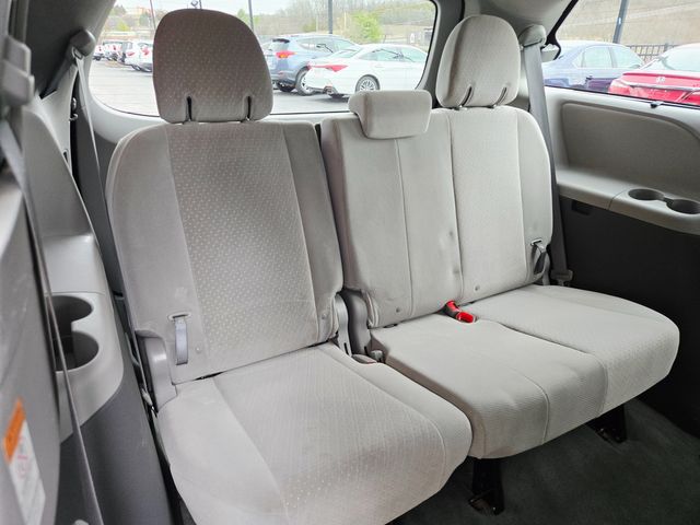 2015 Toyota Sienna LE 8-Passenger | Ellisville, MO | AutoPort