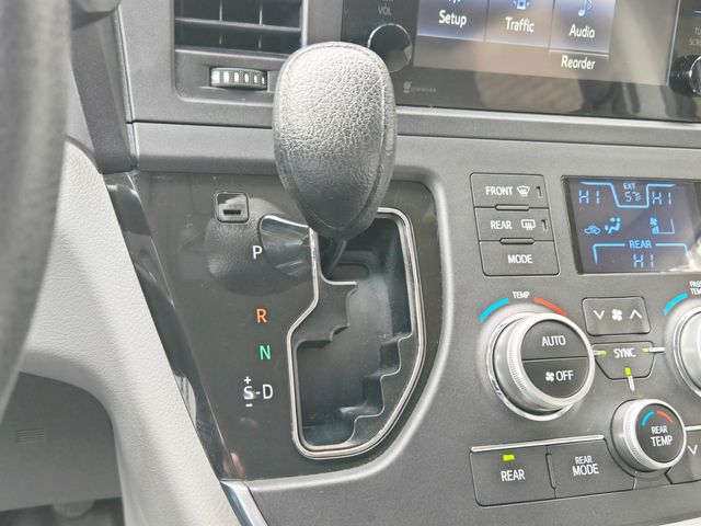 2015 Toyota Sienna LE 8-Passenger | Ellisville, MO | AutoPort 2015 Toyota Sienna LE 8-Passenger | Ellisville, MO | AutoPort