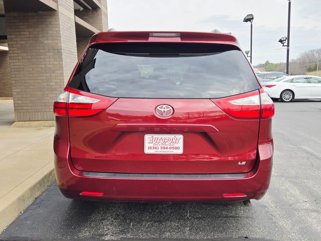 2015 Toyota Sienna LE 8-Passenger | Ellisville, MO | AutoPort 2015 Toyota Sienna LE 8-Passenger | Ellisville, MO | AutoPort